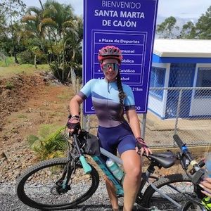 Meet your Posher, Jessica fabiola